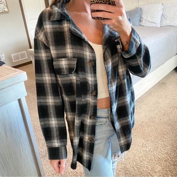 SHEIN Tops - SHEIN Flannel Button Down Black & White Plaid Size Medium